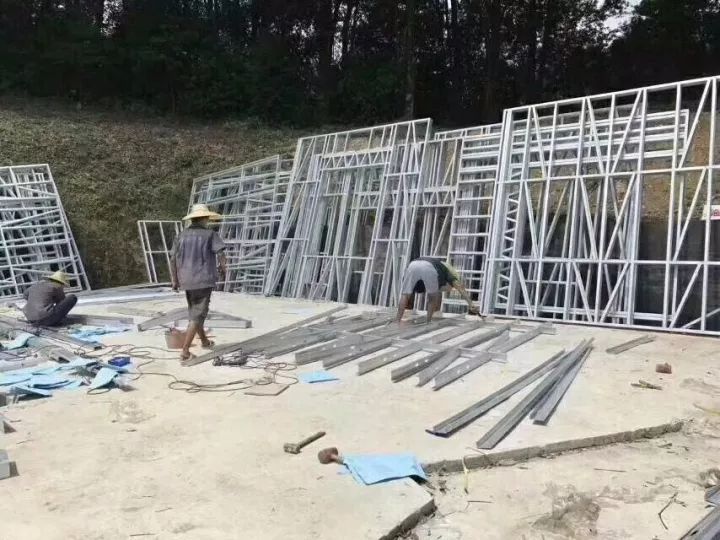 轻钢别墅的施工流程2