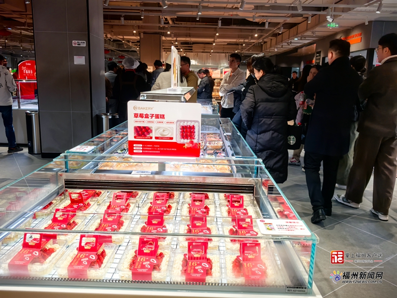 “胖东来式”大调改！永辉超市奥体店15日恢复营业