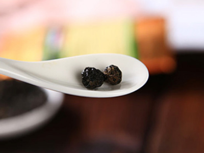 黑果