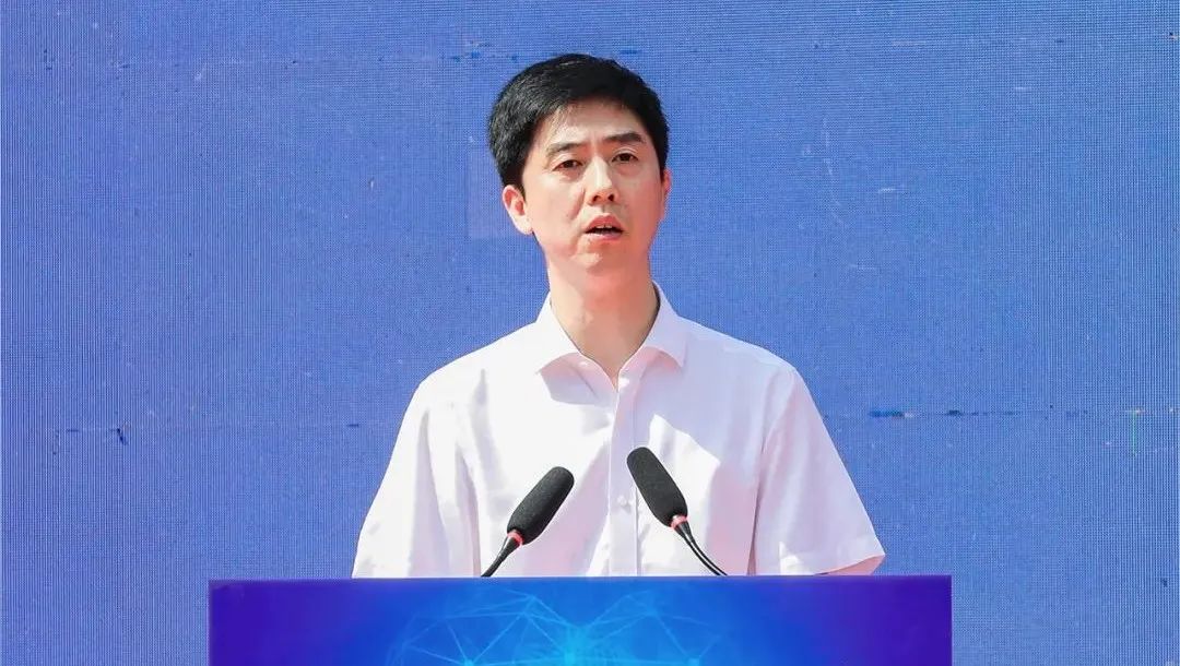 福建省税务局新任两位副局长（附简历）