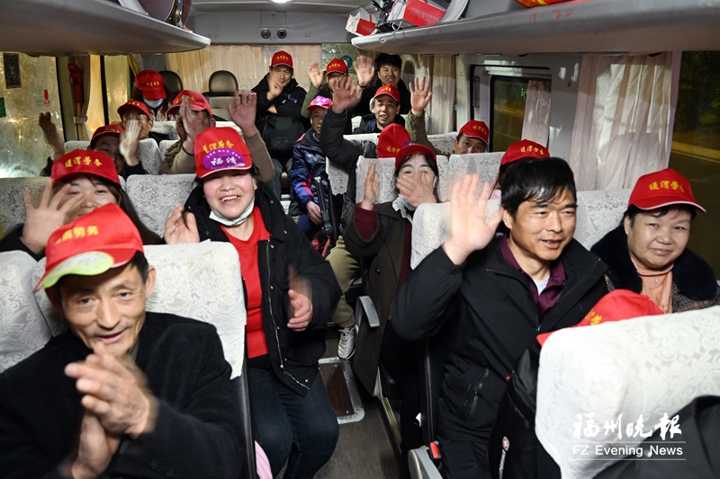 出家门、上车门、进厂门！福州包下专列接定西籍员工返岗