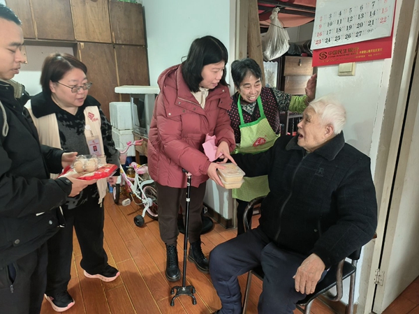 兴园社区：拗九粥香传孝道，清风廉韵润民心