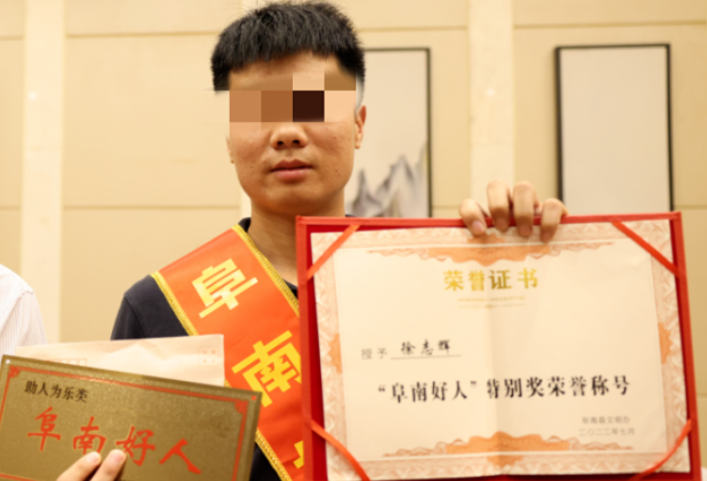 以虐待动物为乐是一种病，得治