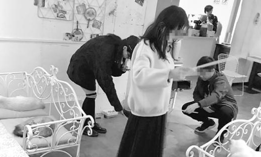 宠物经济日渐火热：靠猫猫狗狗赚钱 真的那么简单吗