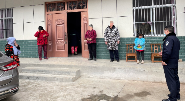邻居家犬偷吃腊肉，民警“三级联调”化解纠纷