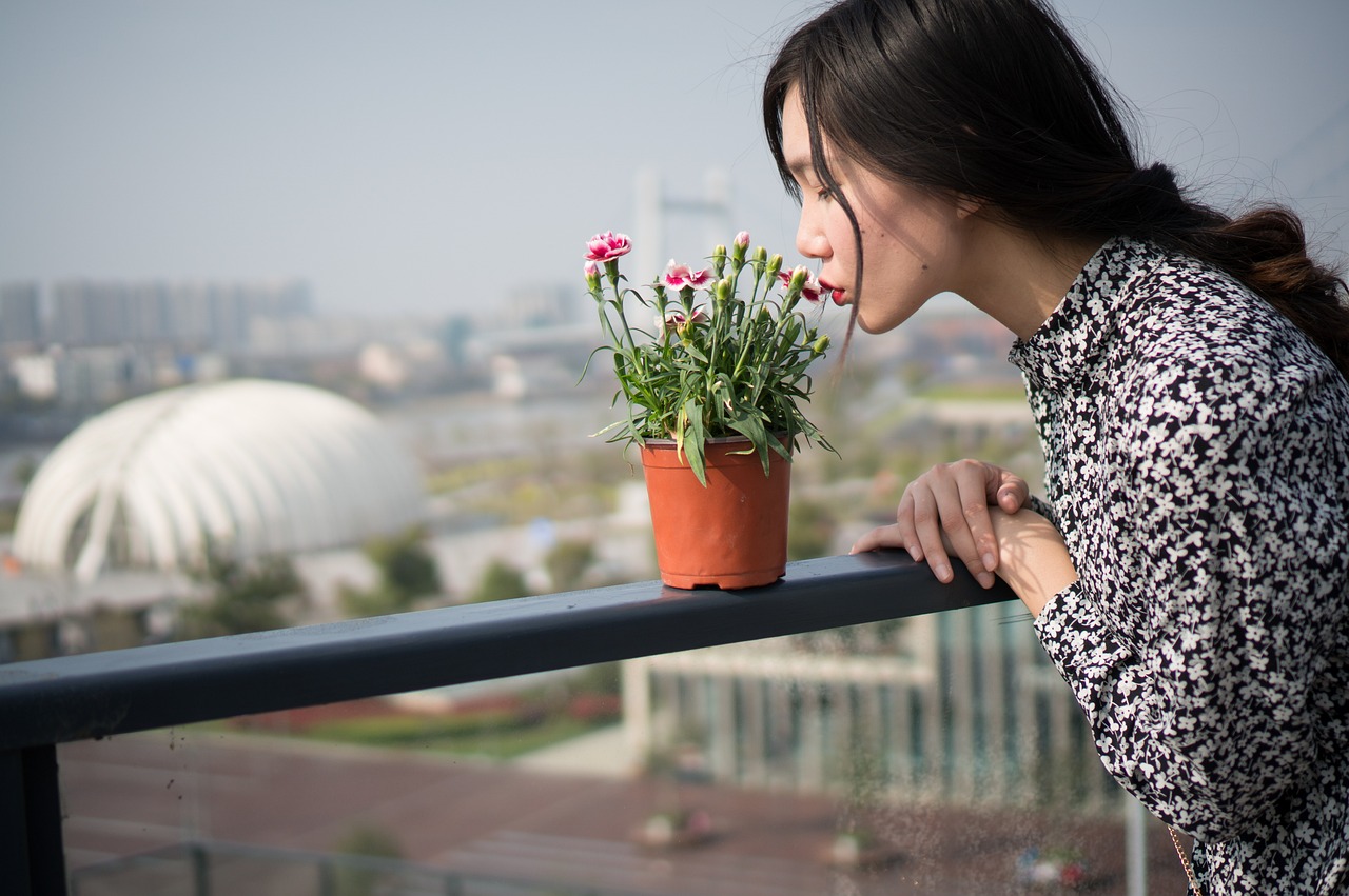 女子花800万托人炒股，结果令人唏嘘