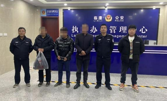 四新岗派出所抓捕“毒狗盗狗贩狗”非法链条被摧毁
