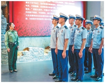把伟大抗战精神一代代传下去（铭记历史 缅怀先烈）