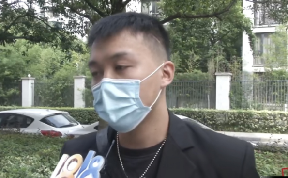 把母猫和7只小猫放宠物医院，2只死亡，医院说适者生存