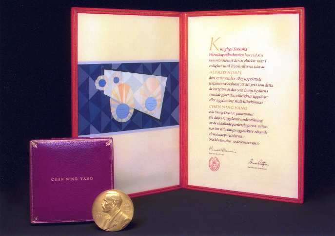 杨振宁先生生平