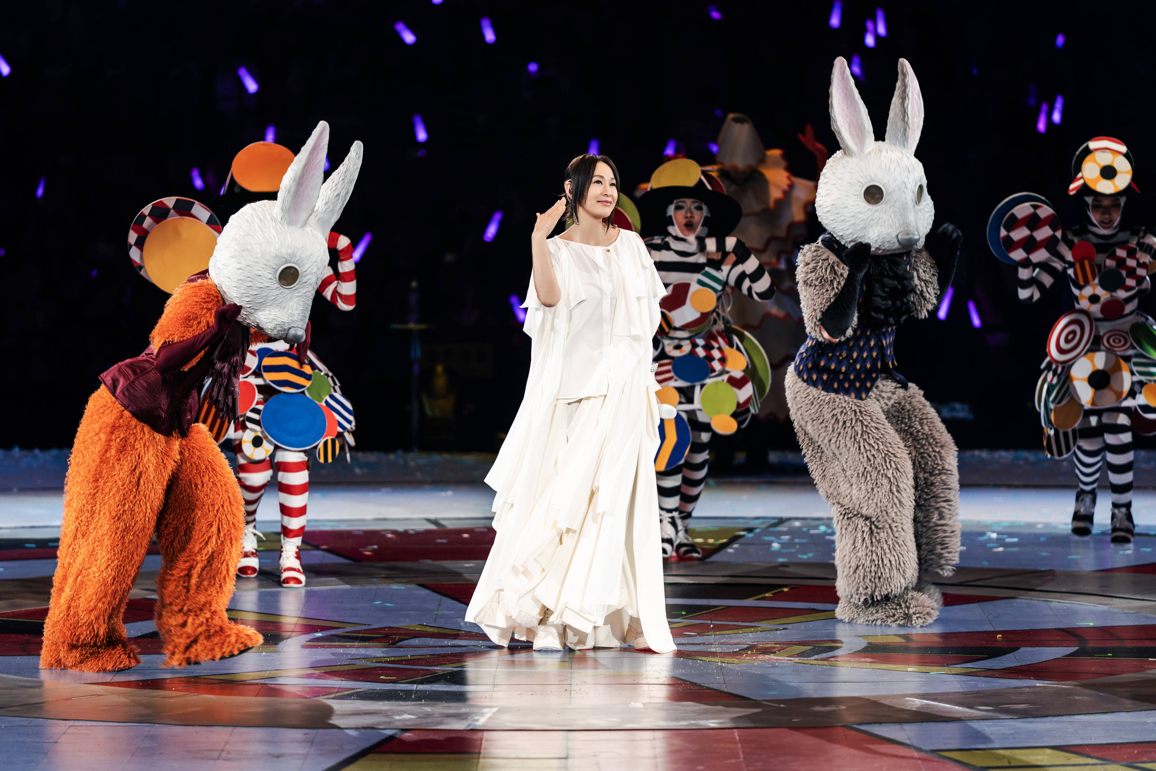 2 刘若英《飞行日》演唱会已超过百场，再度环游世界 美国三城重磅启航.jpg