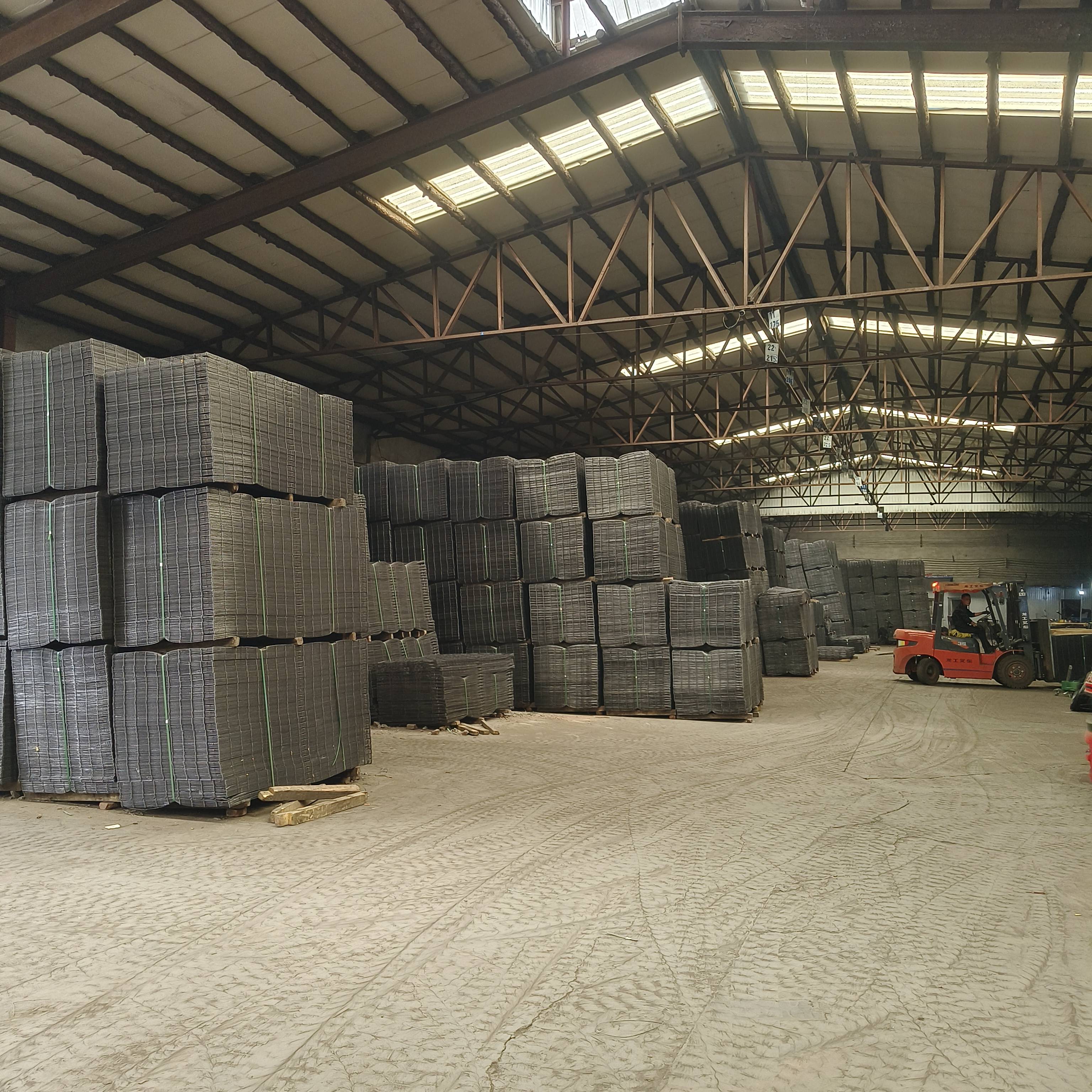 不同规格地暖网片应用