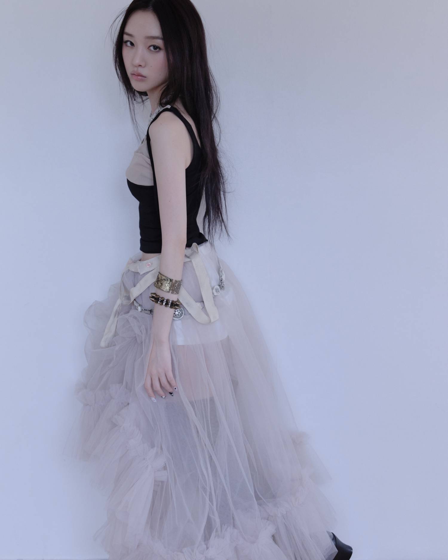 闵智云4th单曲《Feel It Too》封面照(3).jpg