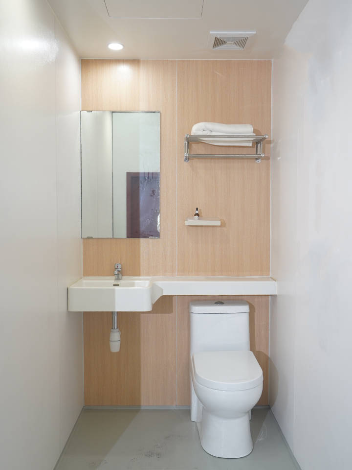 整体卫生间生产车间实景