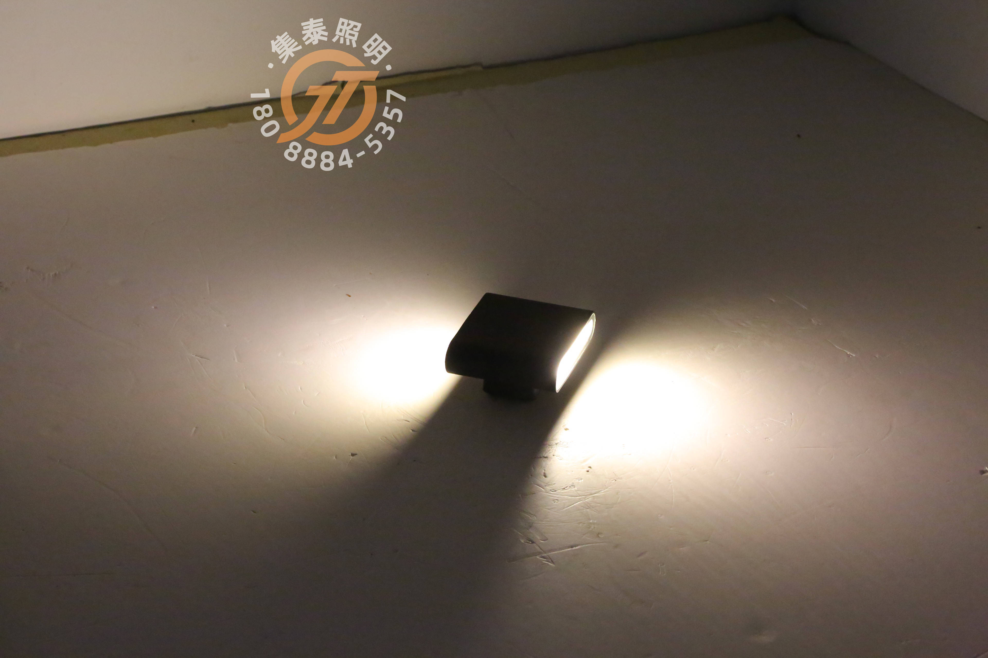 户外防水壁灯【180-8884-5357】28.JPG