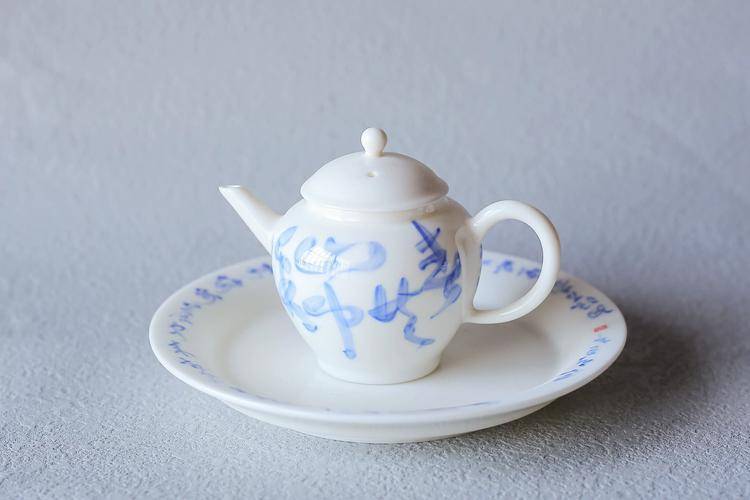 低温瓷器_瓷器低温釉料_瓷器低温会开裂吗