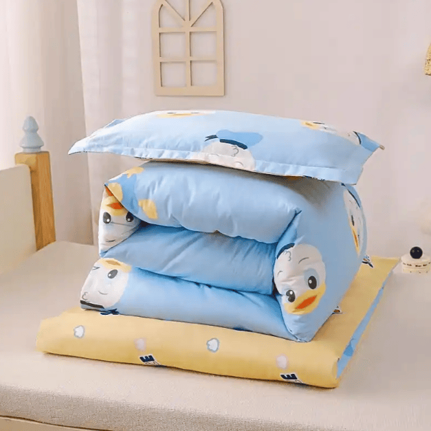 幼儿园床品.png