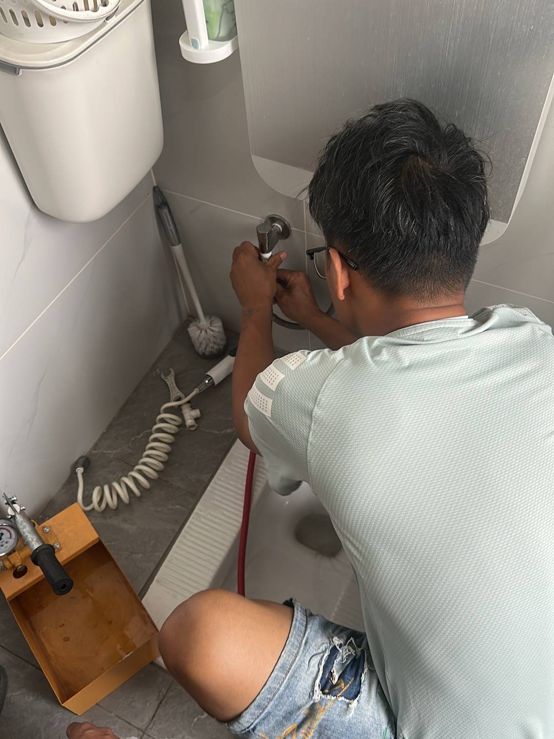 永州联水 - 卫生间进水阀管路渗漏检测.jpg