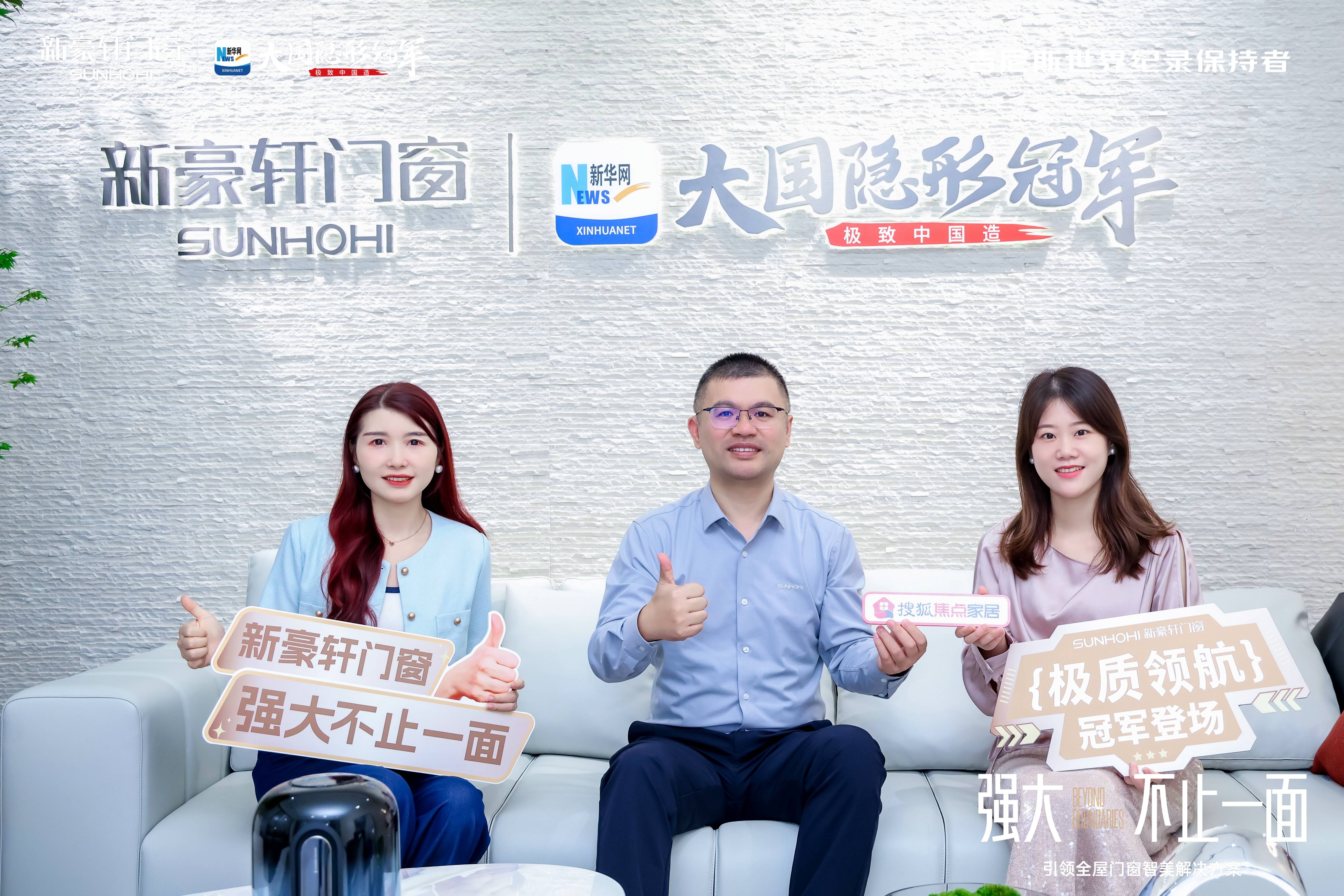502A3411_wm__12832196.jpg