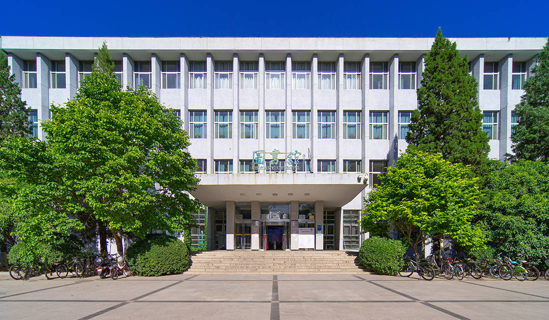北京邮电大学图书馆(企业商用).jpg