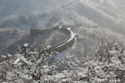 《沁园春·雪》原文、注释及翻译（全诗表达什么）