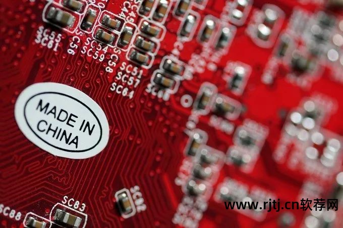 北大软件与微电子学院金服排名_北大软微电子信息学费_北大微电子专业排名