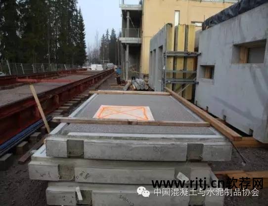 混凝土吊车梁图集_混凝土吊车梁计算软件_混凝土吊车梁施工方案